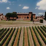 Terra Rossa Farm stay *