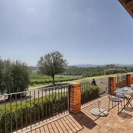Terra Rossa Farm stay *